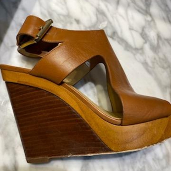 Michael Kors wedge sandals - Picture 5 of 11